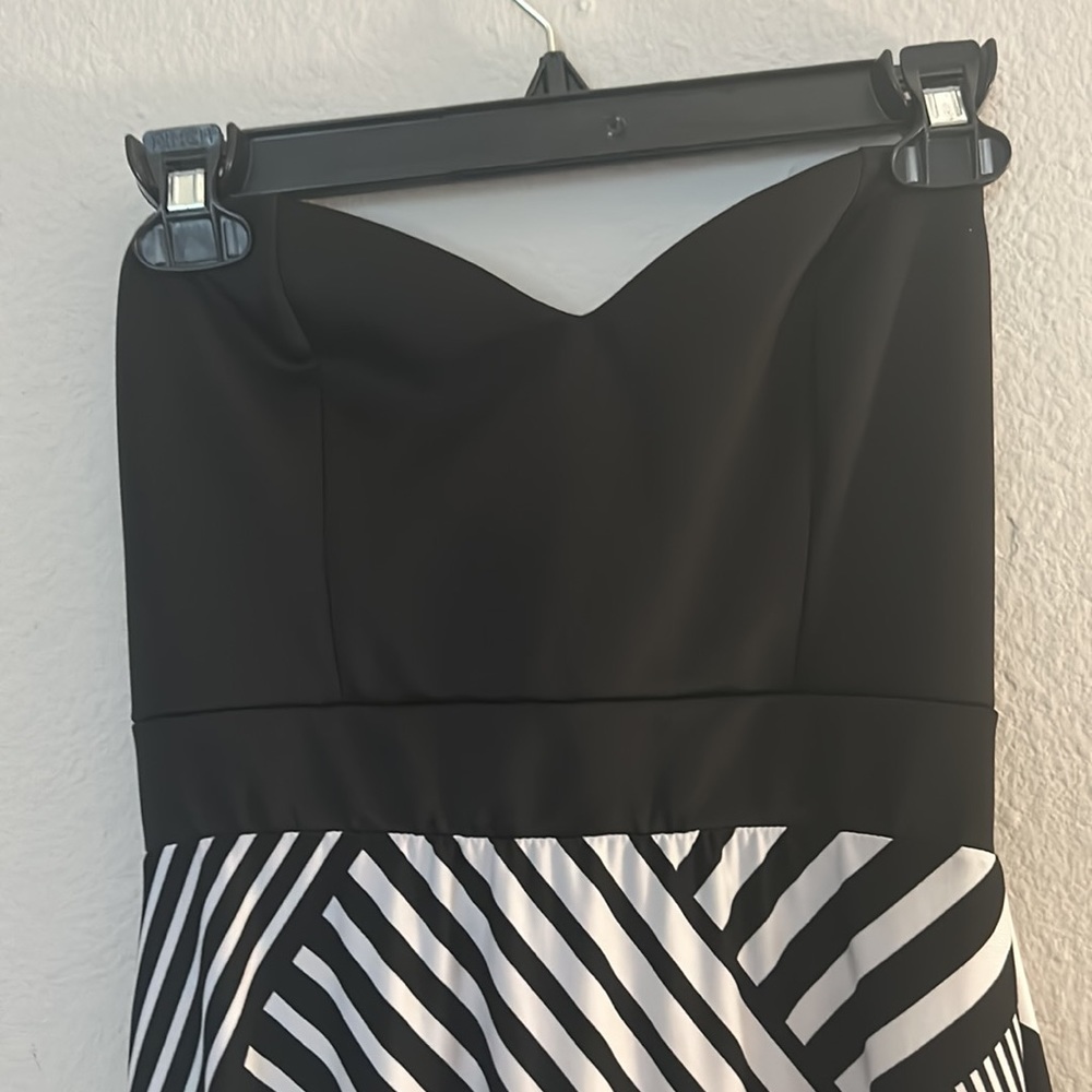 🛍️ Sweetheart neckline maxi dress - Picture 3 of 4
